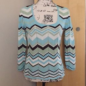 EUC New York & Company scoop sweater